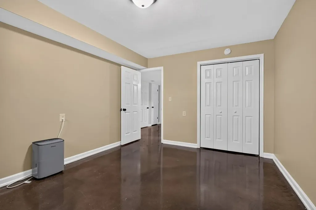 225 West Gate Drive Baxter TN 38544