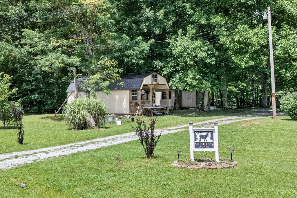 226 Westwood Boulevard Crossville TN 38571