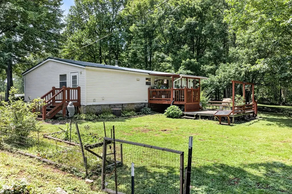 226 Westwood Boulevard Crossville TN 38571