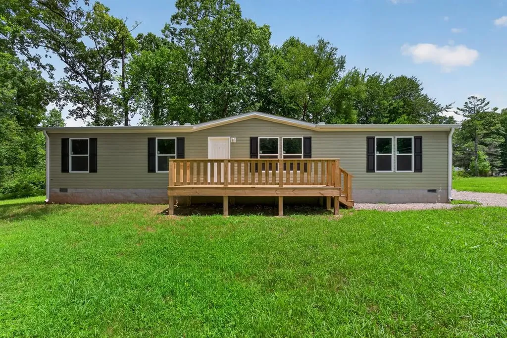 665 Camp Belle Air Road Sparta TN 38583