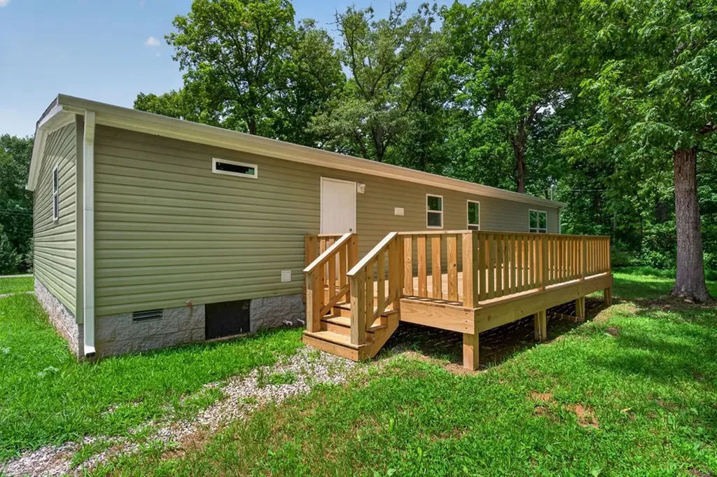 665 Camp Belle Air Road Sparta TN 38583