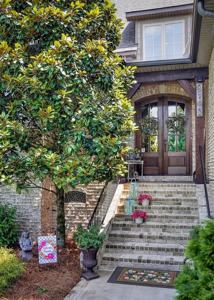 1758 Pearl Avenue Cookeville TN 38506