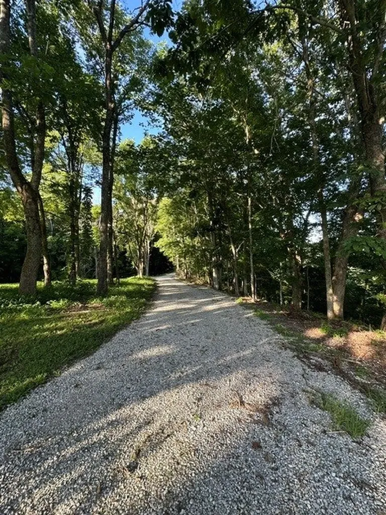 784 Sunset Ridge Lane Hilham TN 38568