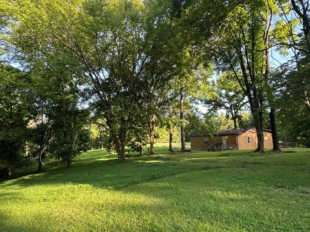 784 Sunset Ridge Lane Hilham TN 38568