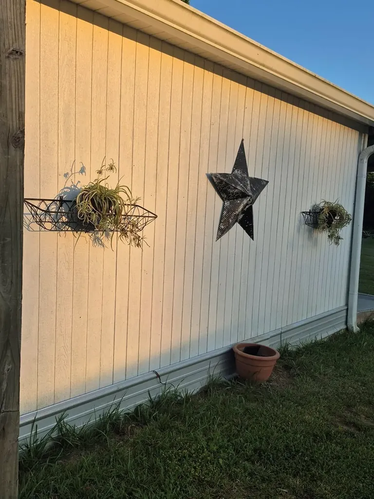 524 Clear Creek Monterey TN 38574