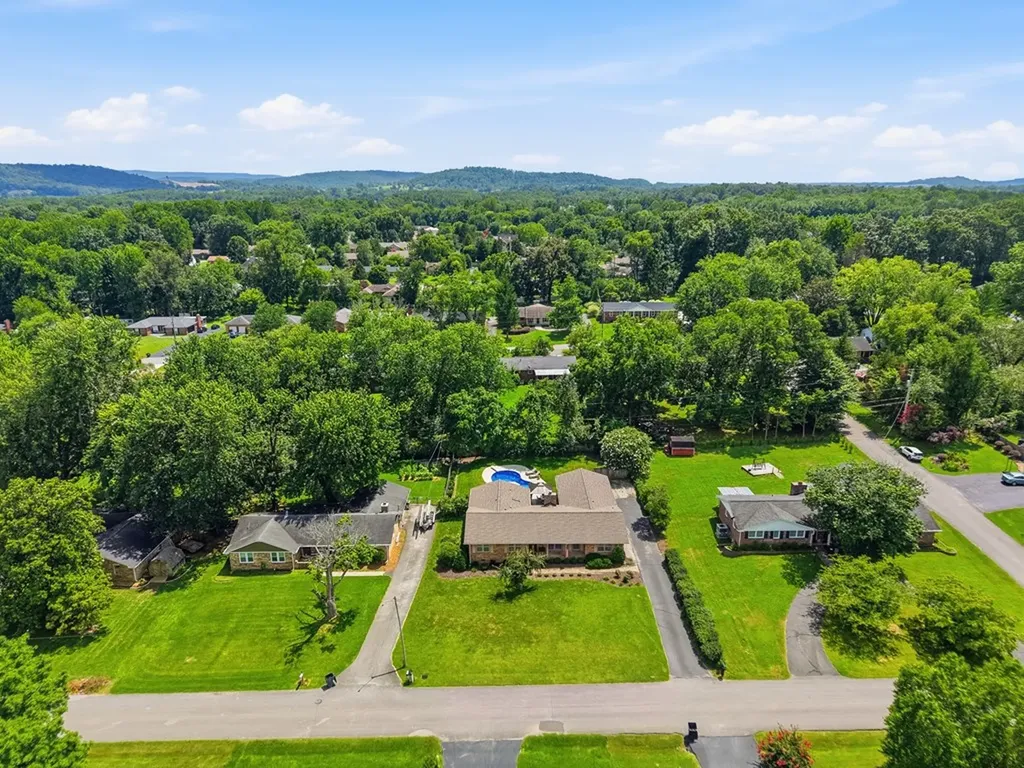 1617 Randy Drive Cookeville TN 38501