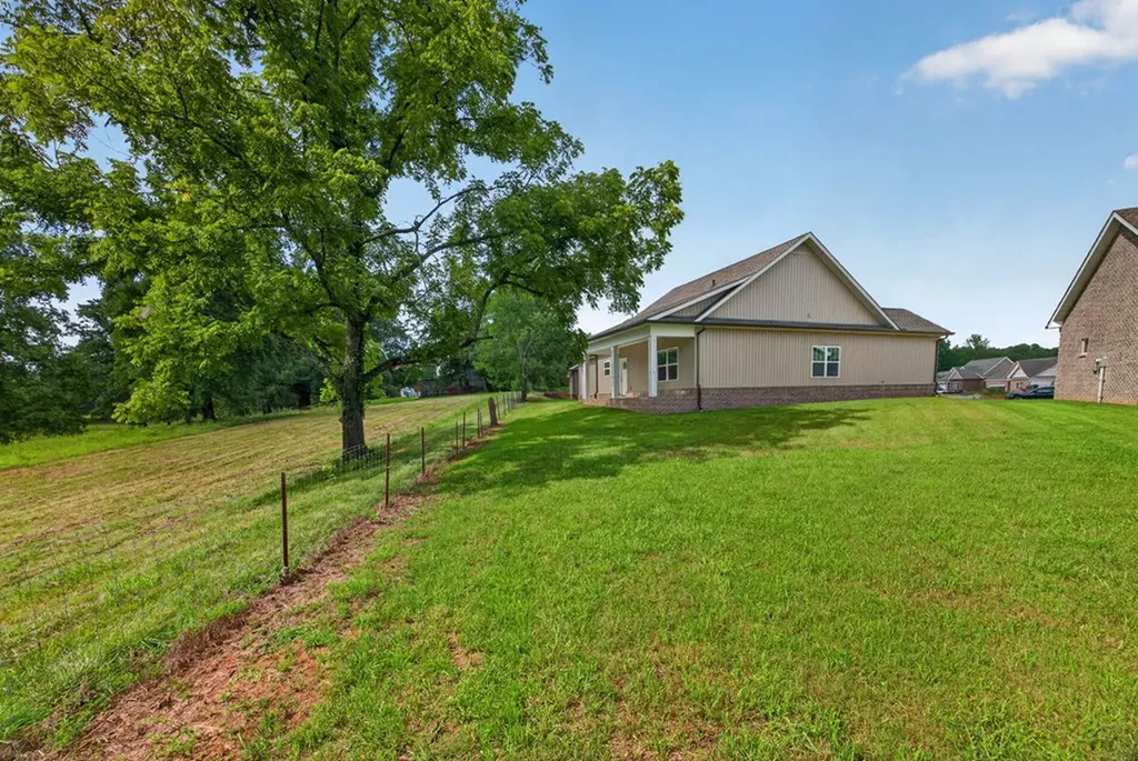 1330 Kensington Circle Cookeville TN 38501