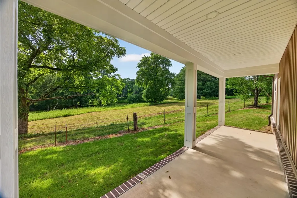 1330 Kensington Circle Cookeville TN 38501