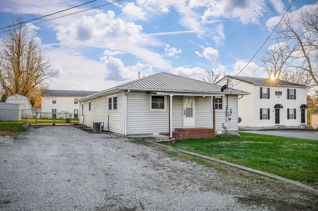 205 E 16th Street Cookeville TN 38501