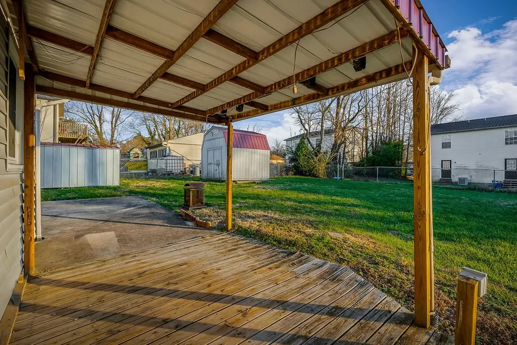 205 E 16th Street Cookeville TN 38501