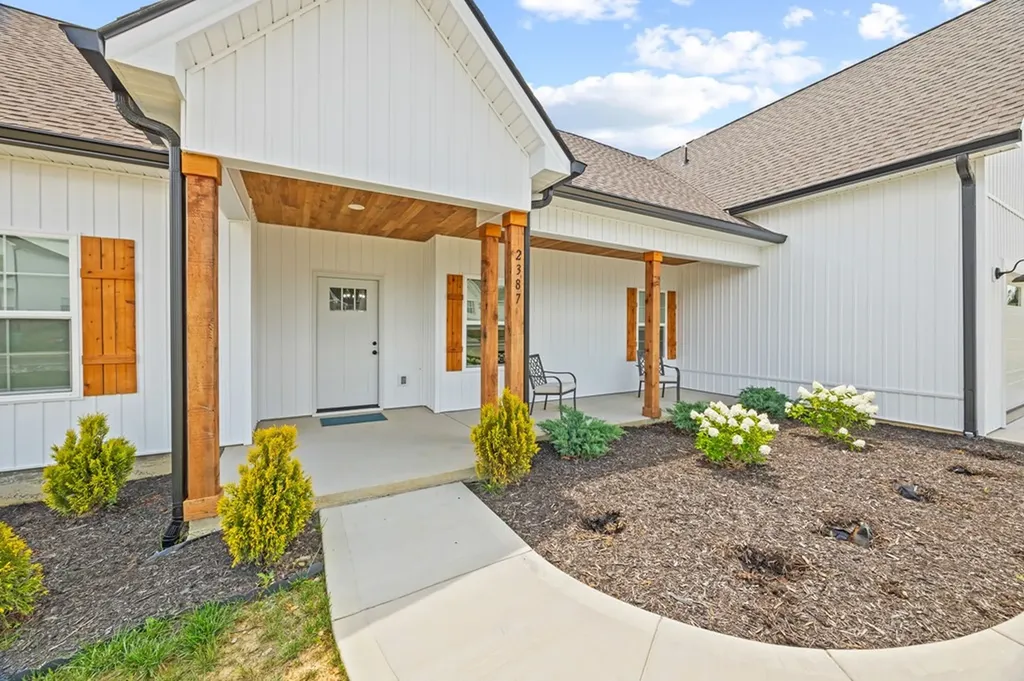 2387 Mountain Reserve Drive Cookeville TN 38506