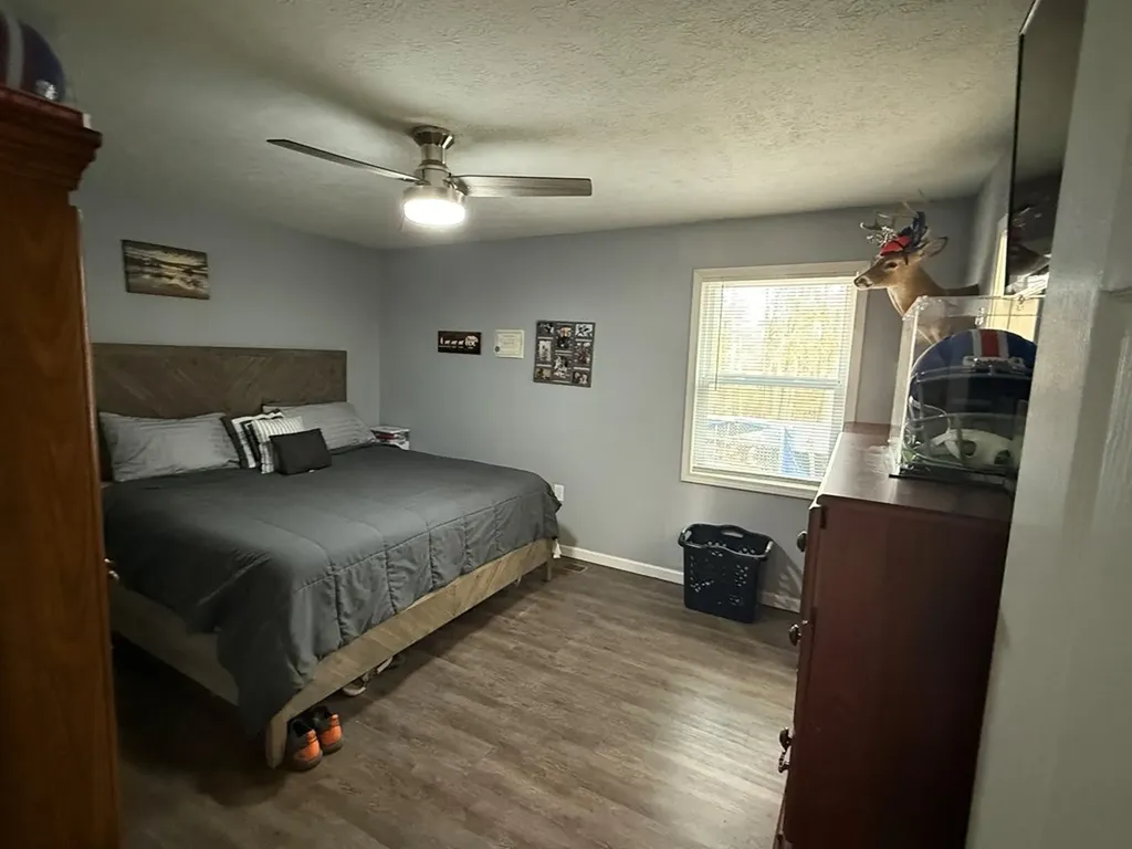 1070 N Shady Loop Lane Clarkrange TN 38553