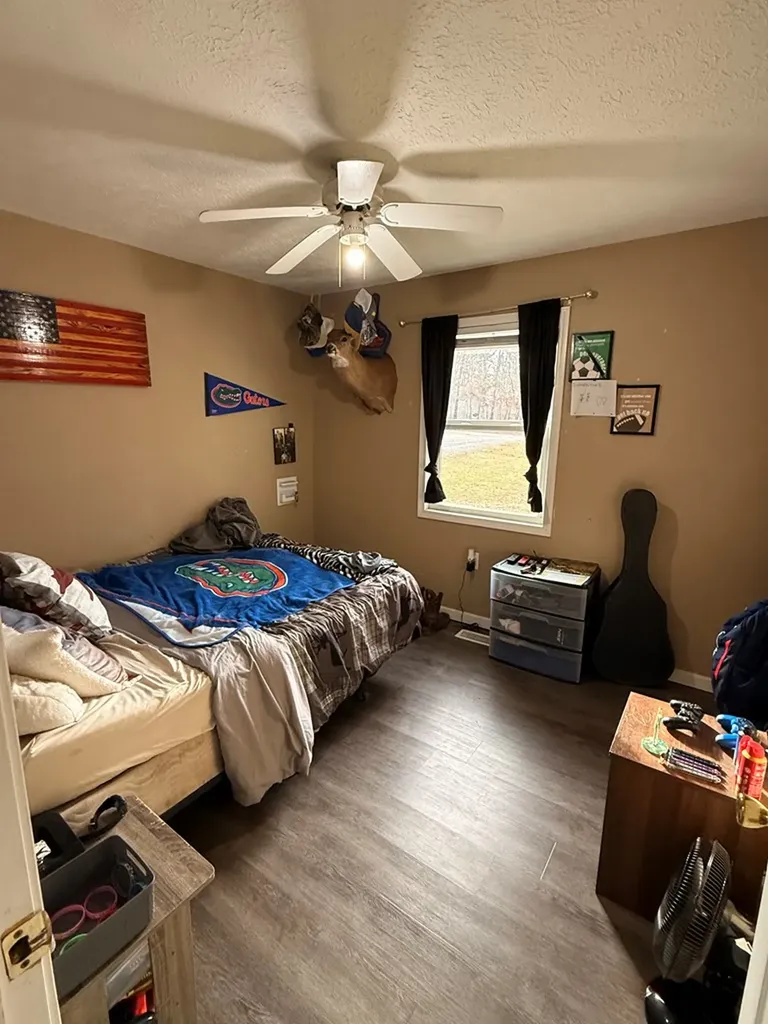 1070 N Shady Loop Lane Clarkrange TN 38553