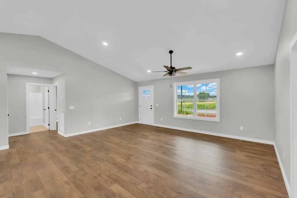 586 Harleys Ridge Road Sparta TN 38583