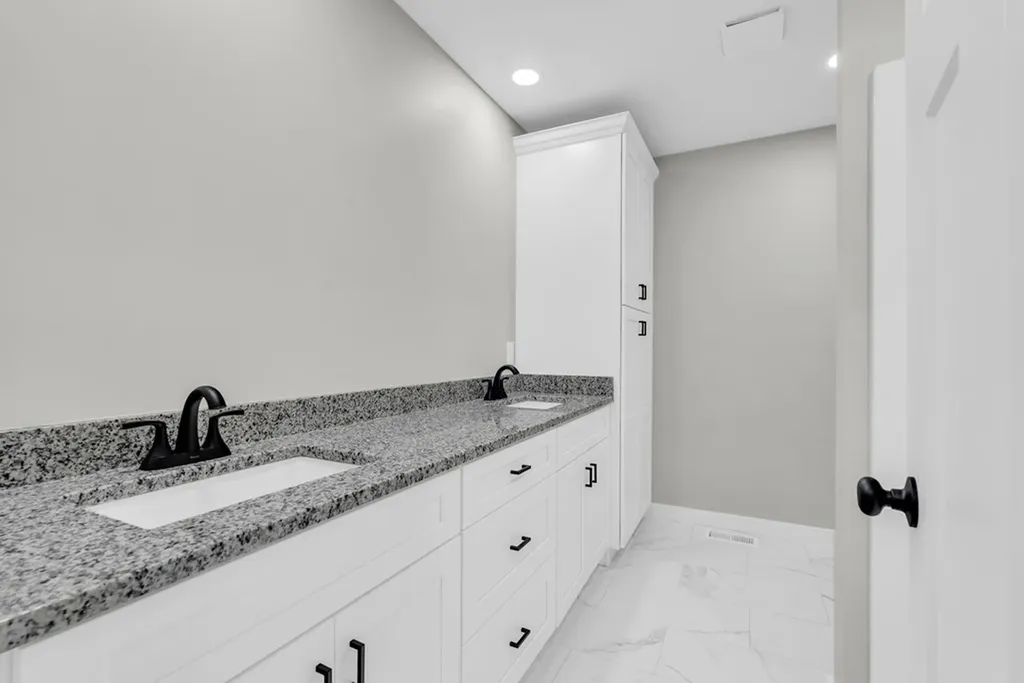 586 Harleys Ridge Road Sparta TN 38583