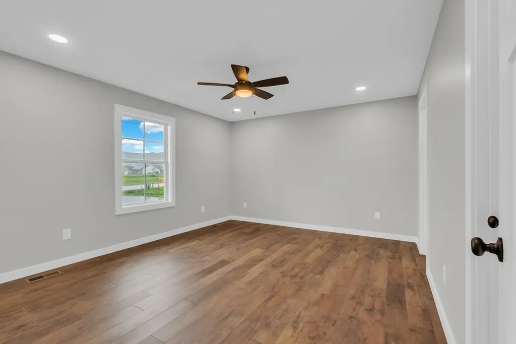 586 Harleys Ridge Road Sparta TN 38583