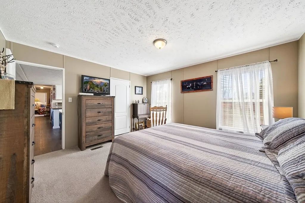 39 Old Highway 52 Celina MS 39551