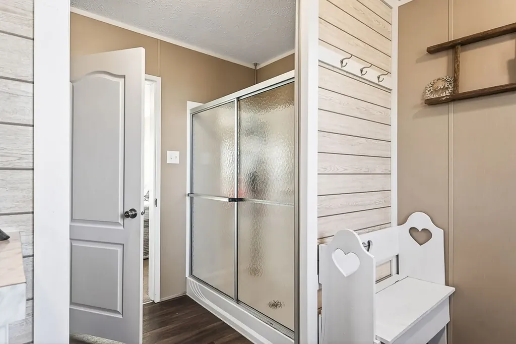 39 Old Highway 52 Celina MS 39551