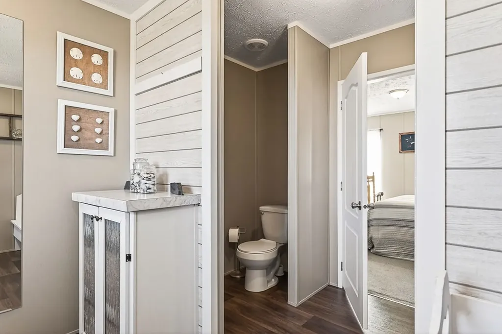 39 Old Highway 52 Celina MS 39551