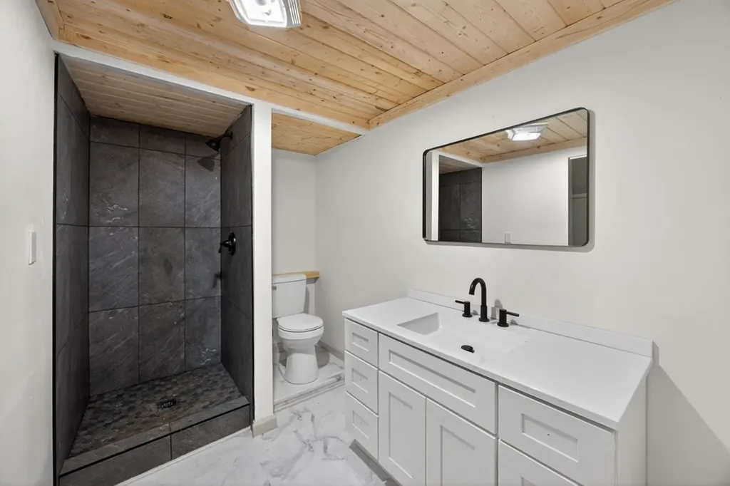 804 Standing Stone Park Highway Hilham TN 38568