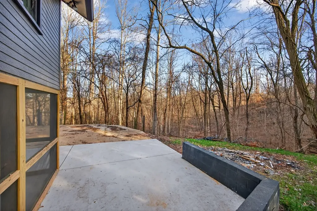 804 Standing Stone Park Highway Hilham TN 38568