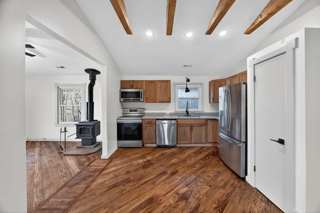 804 Standing Stone Park Highway Hilham TN 38568