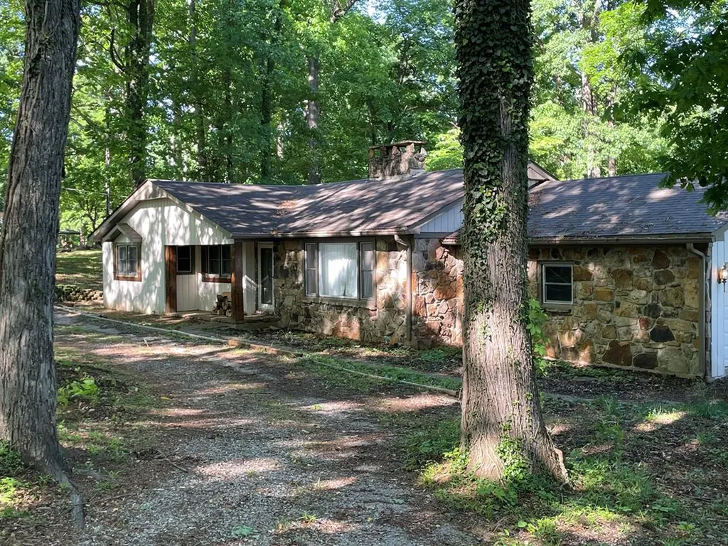 167 Seminole Lane Sparta TN 38583