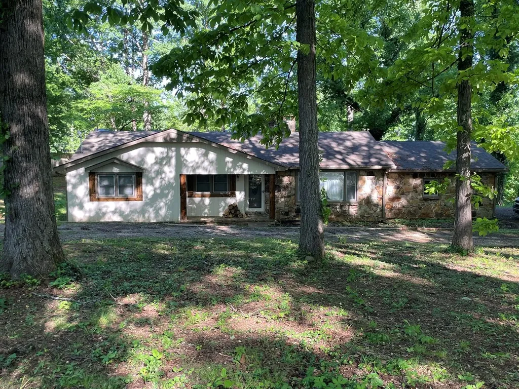 167 Seminole Lane Sparta TN 38583