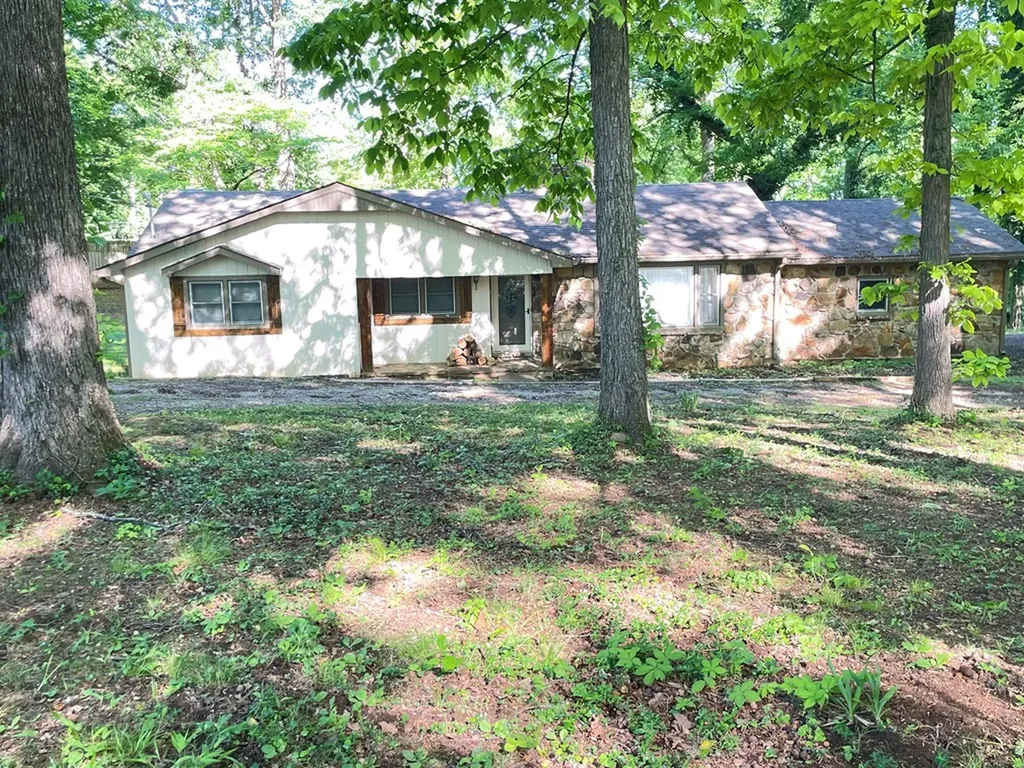 167 Seminole Lane Sparta TN 38583