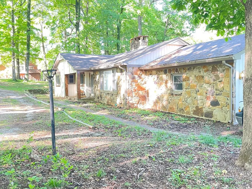 167 Seminole Lane Sparta TN 38583