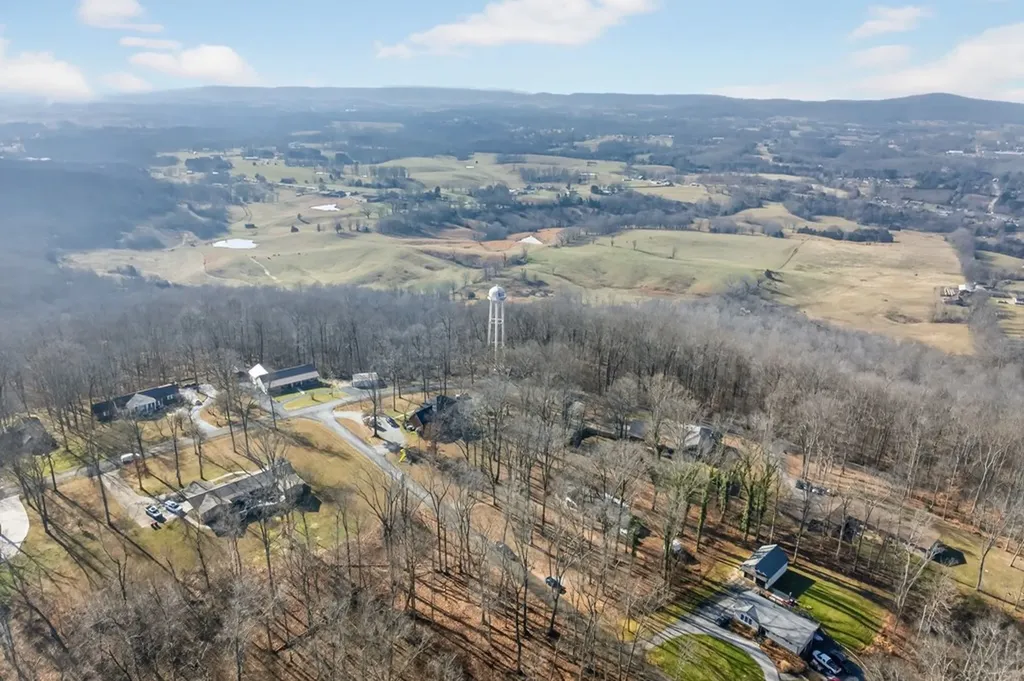 167 Seminole Lane Sparta TN 38583