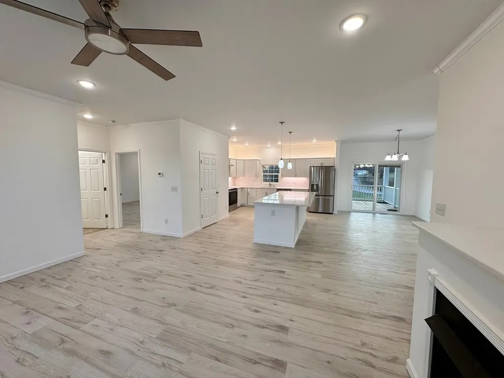 62 Whitson Lanne Crossville TN 38572