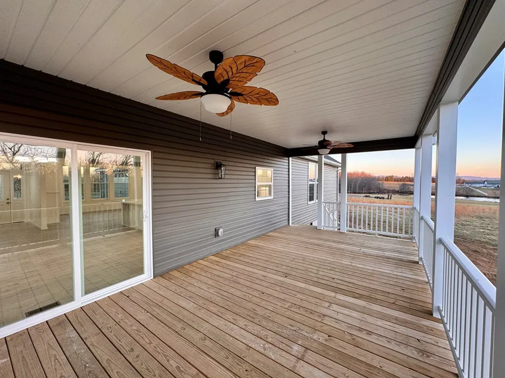 62 Whitson Lanne Crossville TN 38572