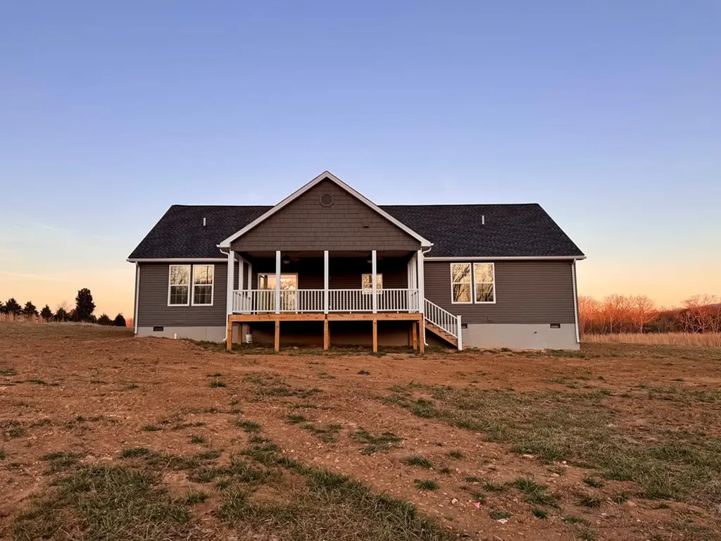 62 Whitson Lanne Crossville TN 38572