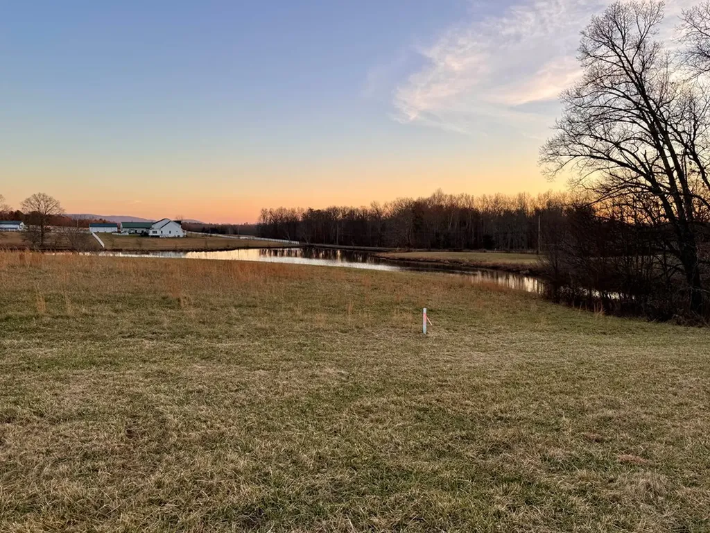 62 Whitson Lanne Crossville TN 38572