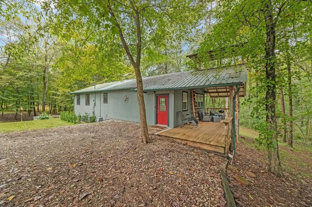 2543 S Bunker Hill Sparta TN 38583