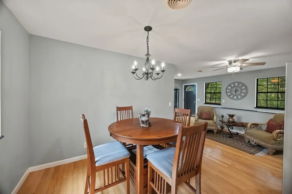 2543 S Bunker Hill Sparta TN 38583