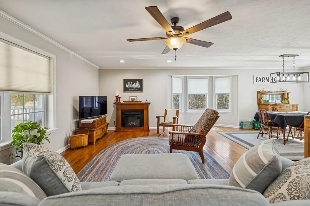 237 Grant Highway Gordonsville TN 38563