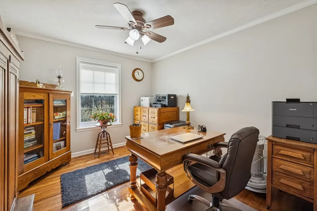 237 Grant Highway Gordonsville TN 38563