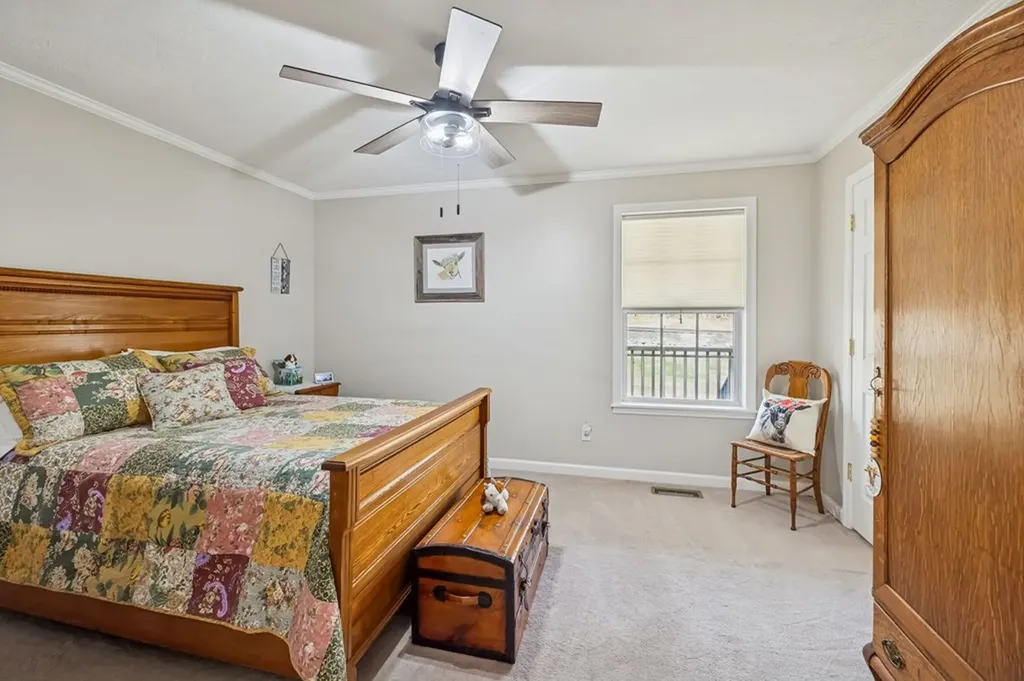 237 Grant Highway Gordonsville TN 38563