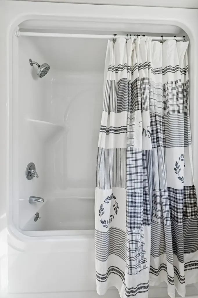 237 Grant Highway Gordonsville TN 38563