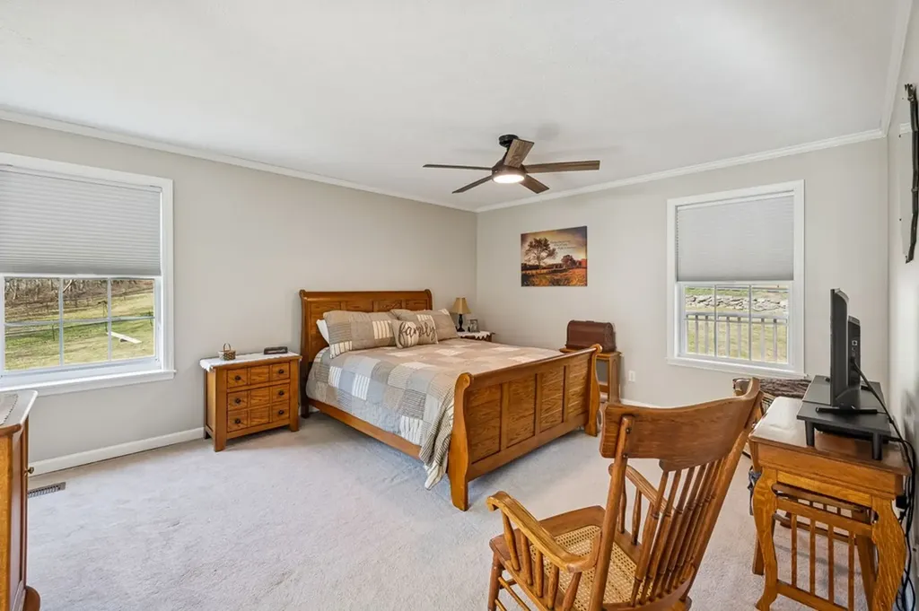 237 Grant Highway Gordonsville TN 38563