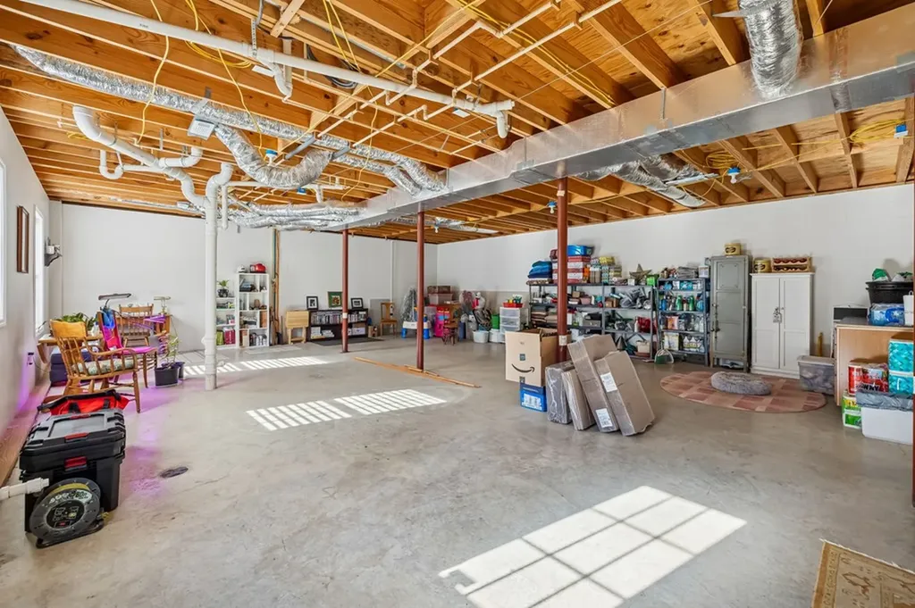 237 Grant Highway Gordonsville TN 38563