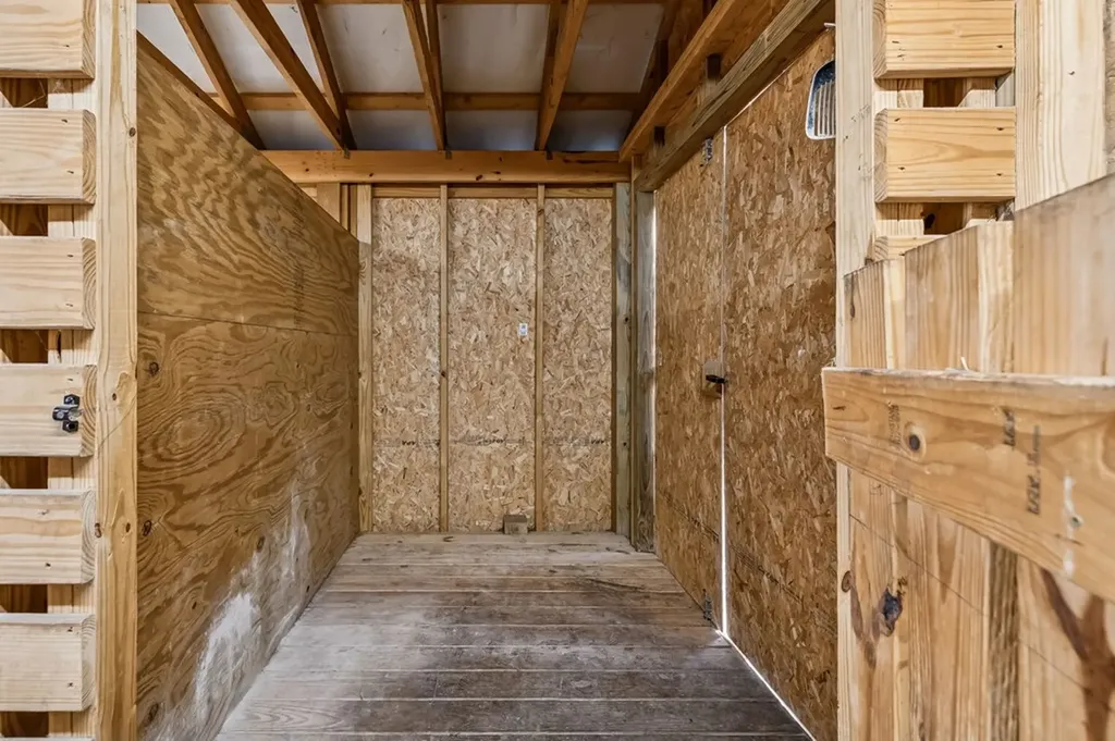 237 Grant Highway Gordonsville TN 38563