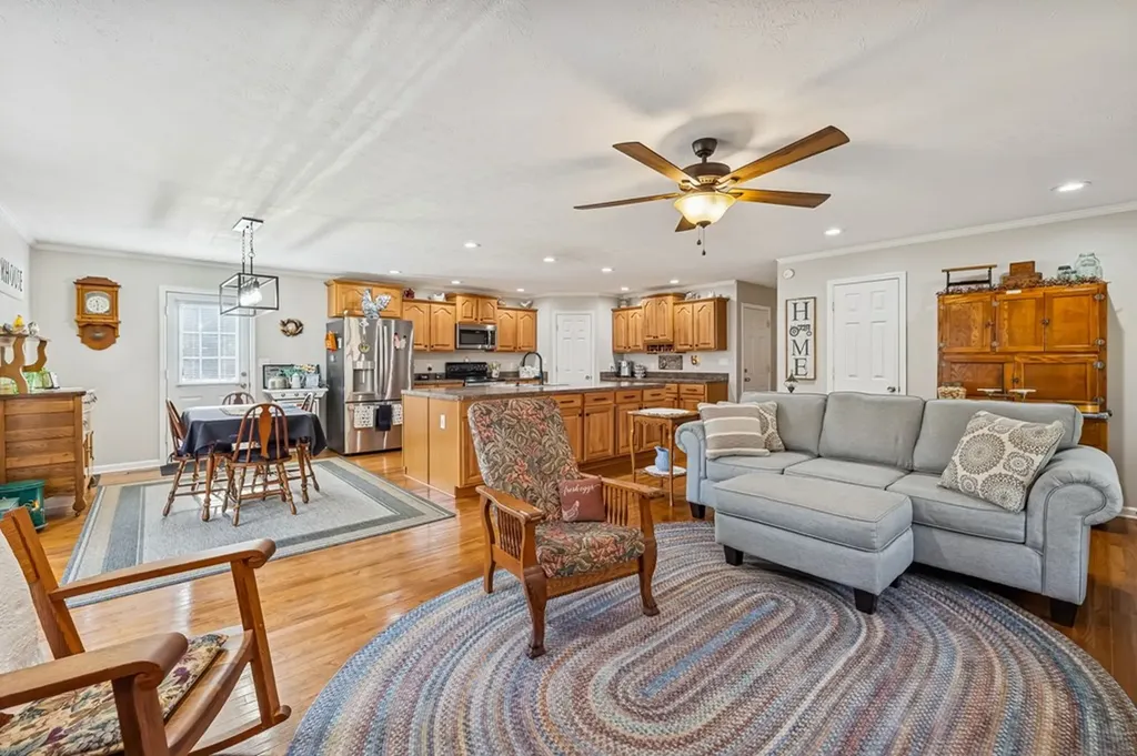 237 Grant Highway Gordonsville TN 38563