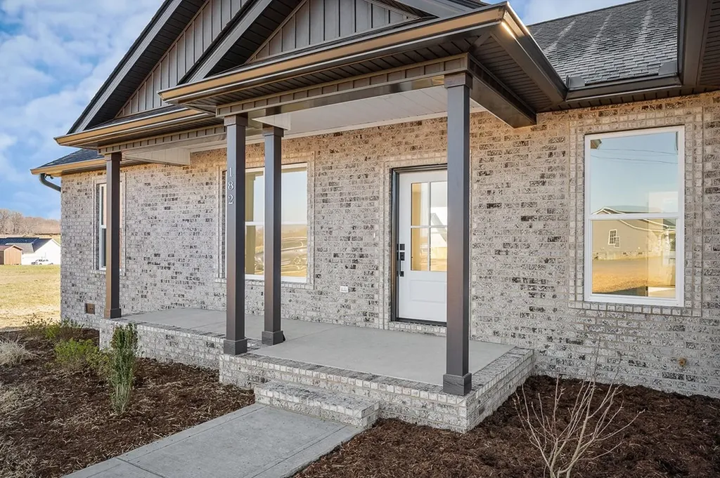 182 Jersey Pike Sparta TN 38583