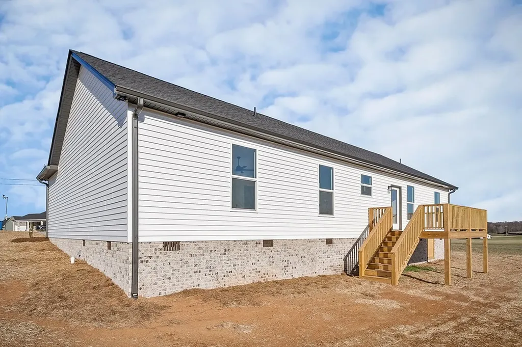 182 Jersey Pike Sparta TN 38583