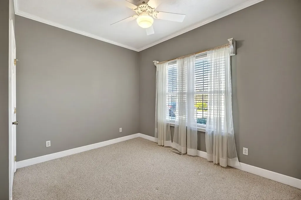 5568 Willow Oak Drive Baxter TN 38544