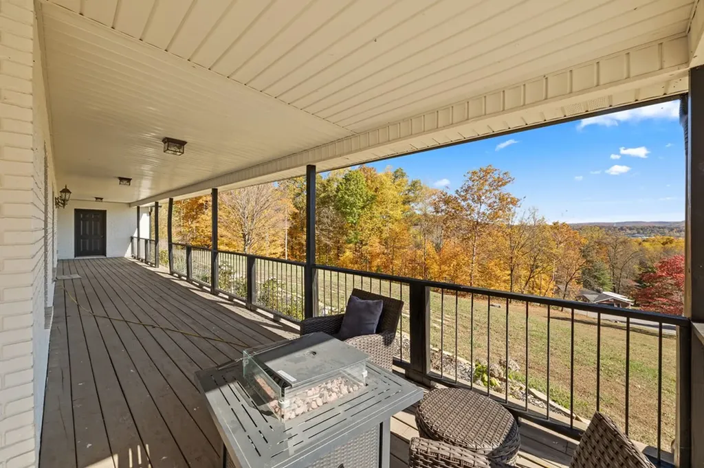 721 Valley Drive Livingston TN 38570