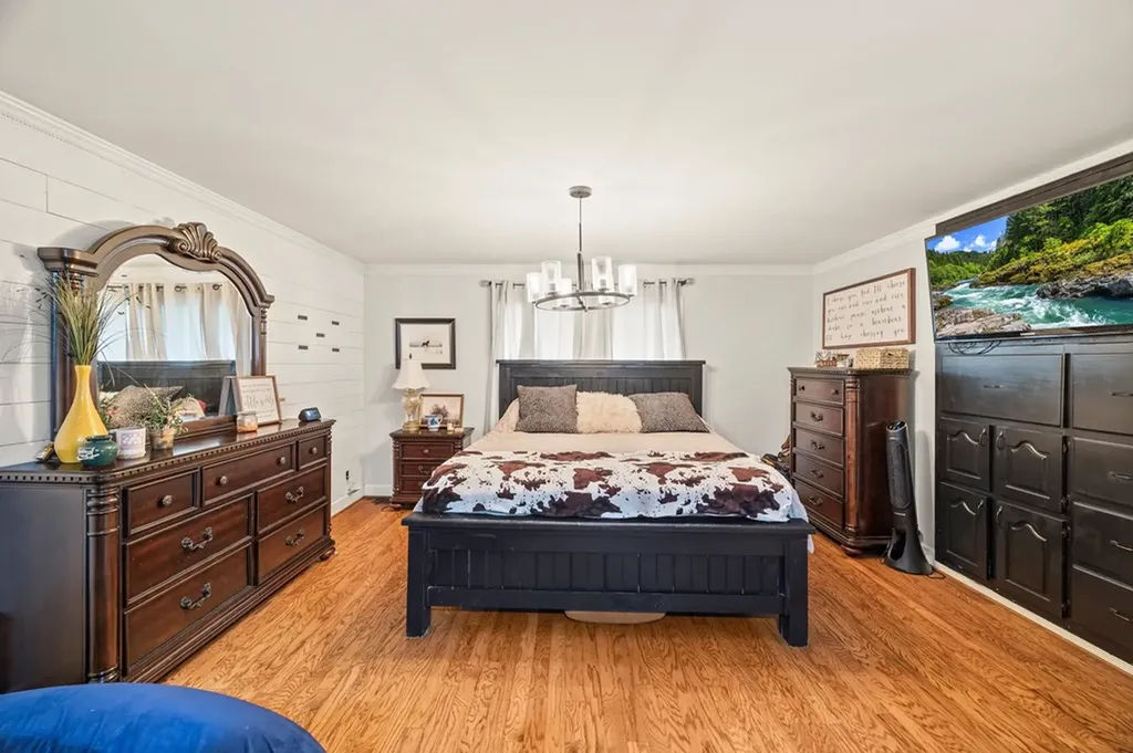 721 Valley Drive Livingston TN 38570